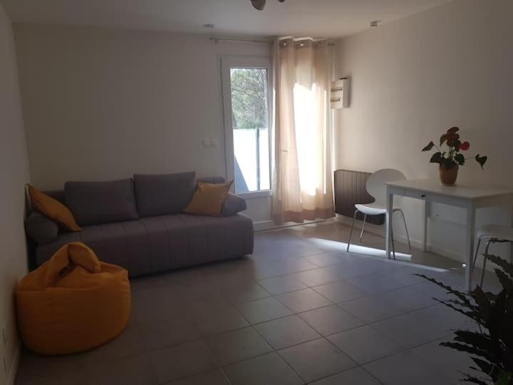 La Ribasse En Provence Apartment Venelles Luaran gambar